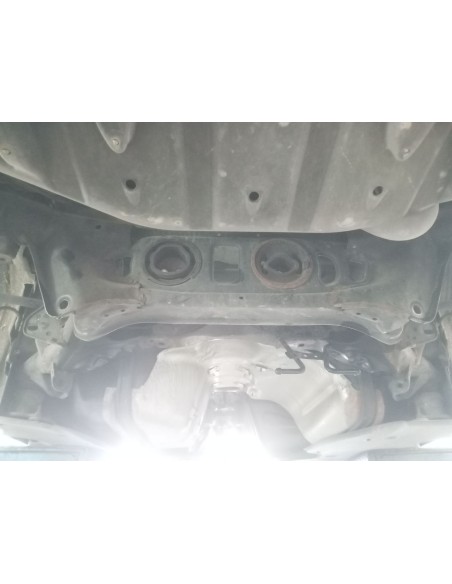 Recambio de puente trasero para lexus is200 (ds2/is2) 200d referencia OEM IAM   
