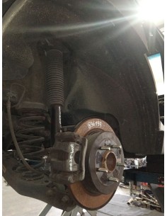 Recambio de paso rueda trasero derecho para hyundai tucson essence bluedrive 2wd referencia OEM IAM   
