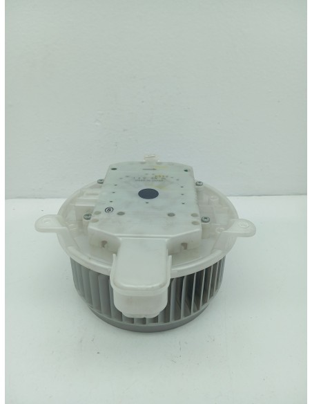 Recambio de motor calefaccion para lexus is200 (ds2/is2) 200d referencia OEM IAM 2726000332  