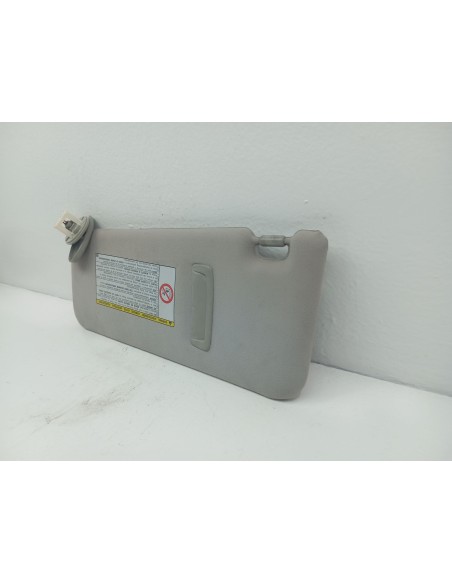 Recambio de parasol derecho para lexus is200 (ds2/is2) 200d referencia OEM IAM 743105318  