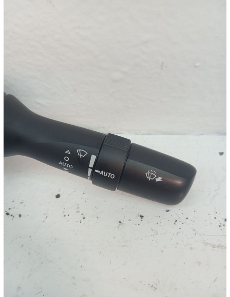 Recambio de mando limpia para lexus is200 (ds2/is2) 200d referencia OEM IAM 8465230552  