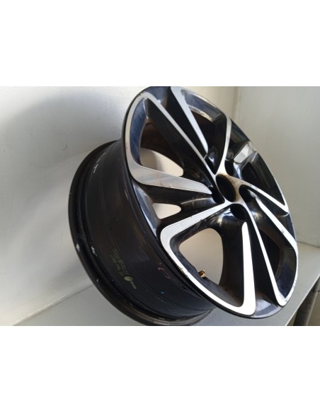 Recambio de llanta para citroën c4 picasso attraction referencia OEM IAM 9813863177  