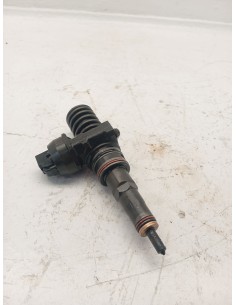 Recambio de inyector para audi a4 berlina (8e) 1.9 tdi (96kw) referencia OEM IAM 038130079AN  