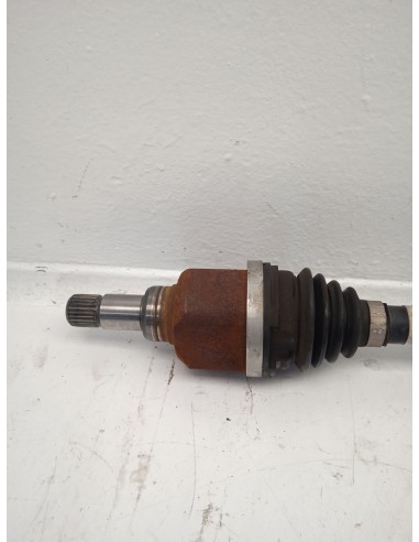 Recambio de transmision delantera izquierda para citroën c3 iii (sx) 1.2 vti 82 referencia OEM IAM 9677476580  