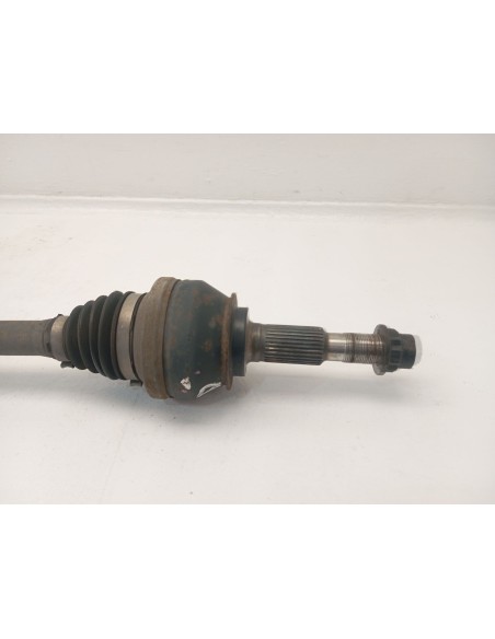 Recambio de transmision trasera derecha para lexus is200 (ds2/is2) 200d referencia OEM IAM 4233030160  