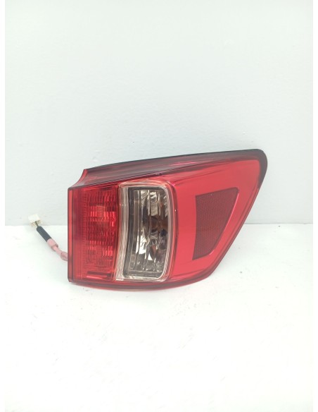 Recambio de piloto trasero derecho para lexus is200 (ds2/is2) 200d referencia OEM IAM 8158153120  