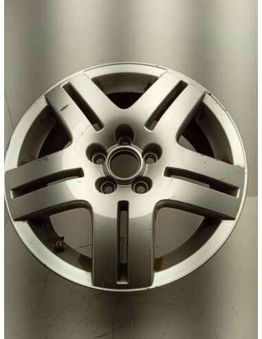 LLANTA VOLKSWAGEN GOLF IV BERLINA...