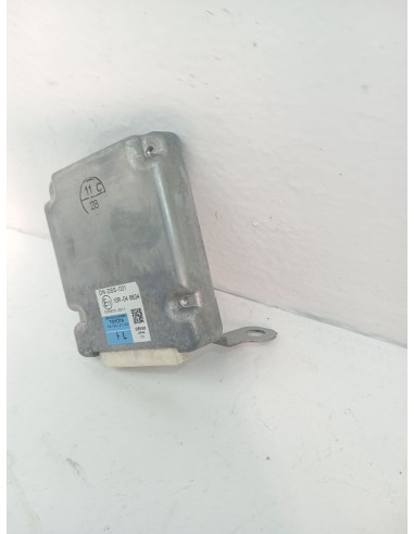 Recambio de modulo electronico para toyota prius plus (_w4_) 1.8 hybrid (zvw40w, zvw41w) referencia OEM IAM 8815047180  