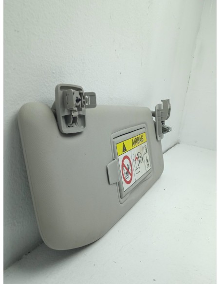 Recambio de parasol derecho para citroën c3 iii (sx) 1.2 vti 82 referencia OEM IAM 98100807BJ  