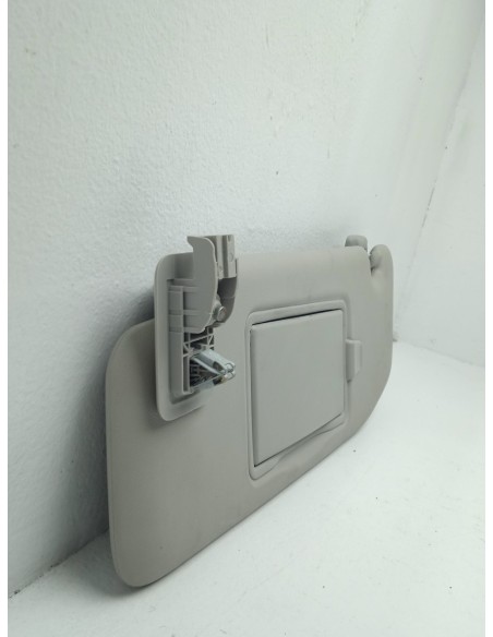 Recambio de parasol izquierdo para citroën c3 iii (sx) 1.2 vti 82 referencia OEM IAM 96738898BJ  