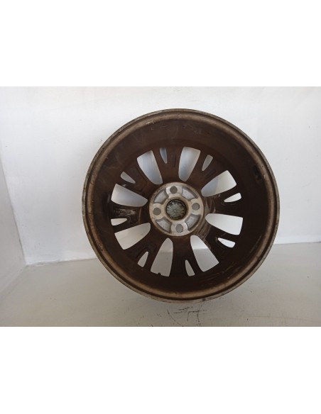 Recambio de llanta para toyota yaris hybrid active referencia OEM IAM 426110DG70  