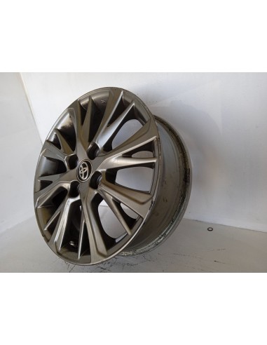 Recambio de llanta para toyota yaris hybrid active referencia OEM IAM 426110DG70  