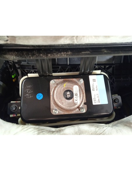 Recambio de kit airbag para hyundai tucson essence bluedrive 2wd referencia OEM IAM 56900D7000  