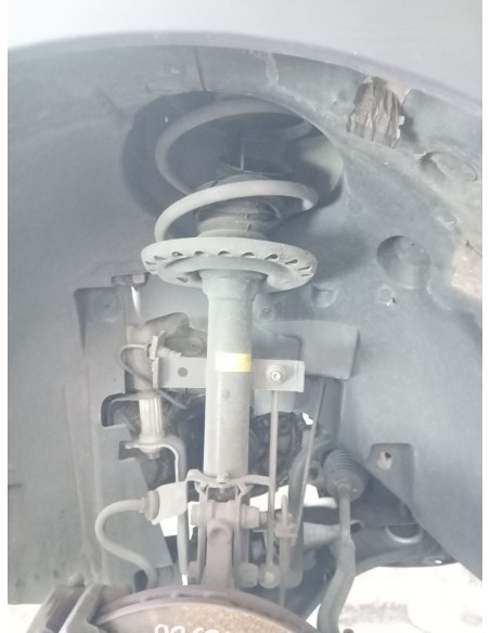 Recambio de amortiguador delantero izquierdo para renault captur dynamique referencia OEM IAM   