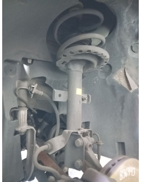 Recambio de amortiguador delantero izquierdo para renault captur dynamique referencia OEM IAM   