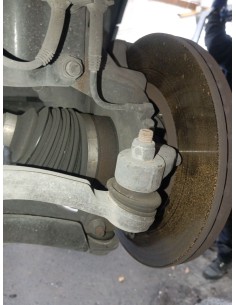 Recambio de mangueta delantera derecha para renault captur dynamique referencia OEM IAM    2