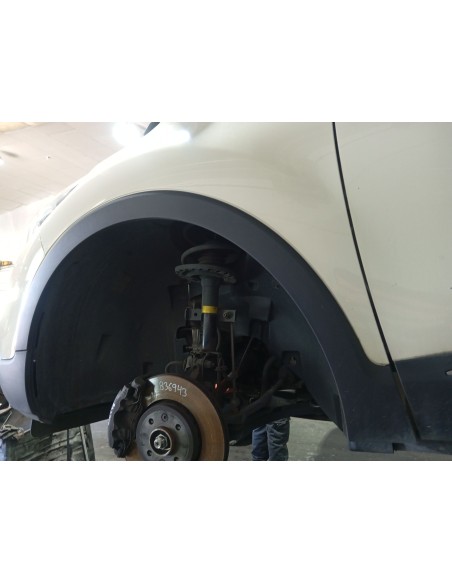 Recambio de aletin delantero izquierdo para renault captur dynamique referencia OEM IAM   