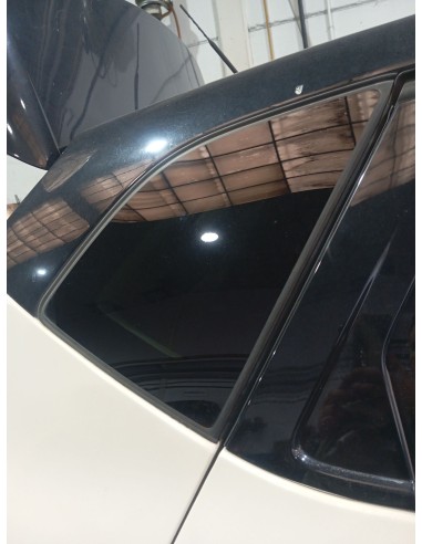 Recambio de luna custodia trasera derecha para renault captur dynamique referencia OEM IAM   