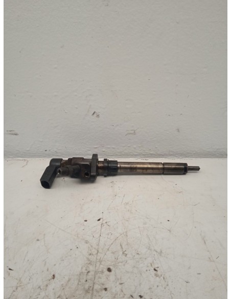Recambio de inyector para volvo s40 ii (544) 2.0 d referencia OEM IAM 9657144580  
