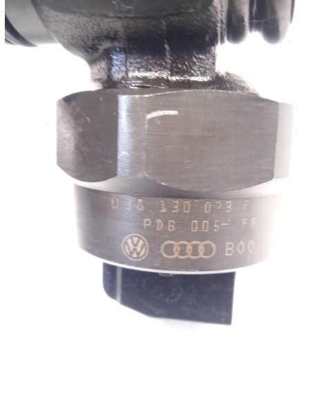 Recambio de inyector para audi a4 b5 (8d2) 1.9 tdi referencia OEM IAM 038130073F  