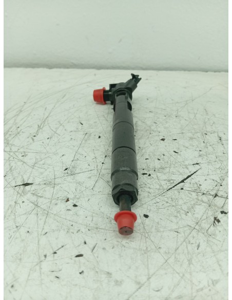 Recambio de inyector para jeep compass limited 4x4 referencia OEM IAM A6510700587  