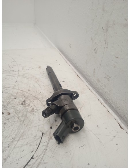 Recambio de inyector para peugeot 307 (3a/c) 1.6 hdi 110 referencia OEM IAM 0445110259  
