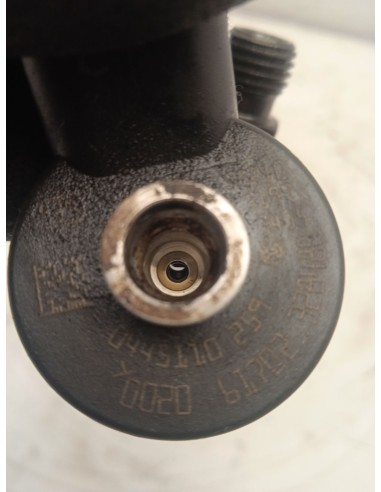Recambio de inyector para peugeot 307 (3a/c) 1.6 hdi 110 referencia OEM IAM 0445110259  