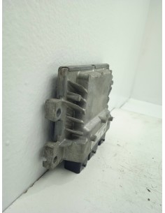 Recambio de centralita motor uce para ford fiesta (cb1) ambiente referencia OEM IAM 8V2112A650SF   2