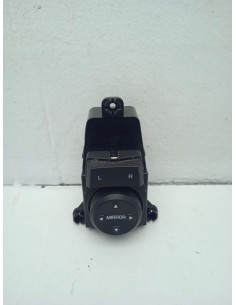 Recambio de mando retrovisor para hyundai tucson essence bluedrive 2wd referencia OEM IAM 93573D3020  