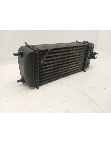 Recambio de intercooler para peugeot 208 allure referencia OEM IAM 9803900780  