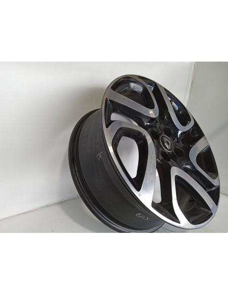 Recambio de llanta para renault captur dynamique referencia OEM IAM 403008829R  