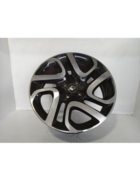 Recambio de llanta para renault captur dynamique referencia OEM IAM 403008829R  