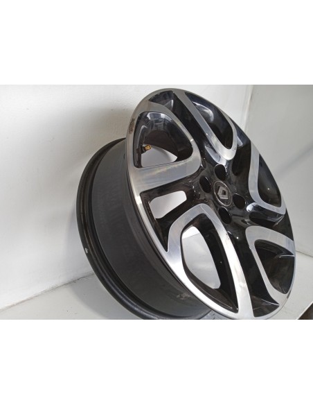 Recambio de llanta para renault captur dynamique referencia OEM IAM 403008829R  