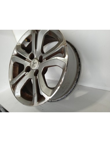Recambio de llanta para peugeot 208 allure referencia OEM IAM 9673773677  
