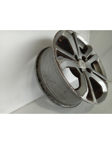 Recambio de llanta para peugeot 208 allure referencia OEM IAM 9673773677  