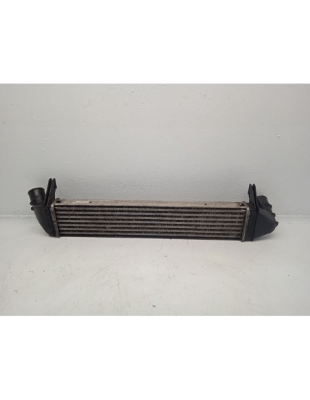 Recambio de intercooler para dacia sandero laureate referencia OEM IAM 8200409045A  