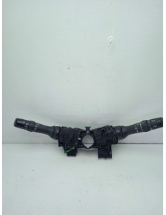 Recambio de mando luces para toyota yaris hybrid active referencia OEM IAM 841400D300 846520D190  