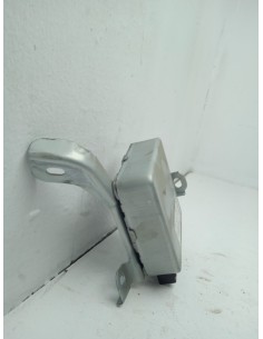 Recambio de modulo electronico para toyota yaris hybrid active referencia OEM IAM 896500D334   2