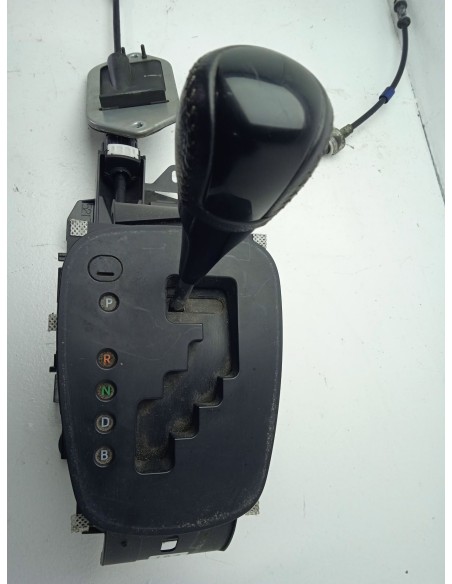 Recambio de palanca cambio para toyota yaris hybrid active referencia OEM IAM 3356052620 CAMBIO AUTOMATICO 