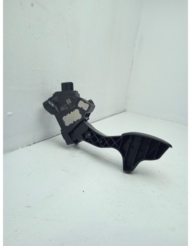 Recambio de potenciometro pedal para toyota yaris hybrid active referencia OEM IAM 781100D110  