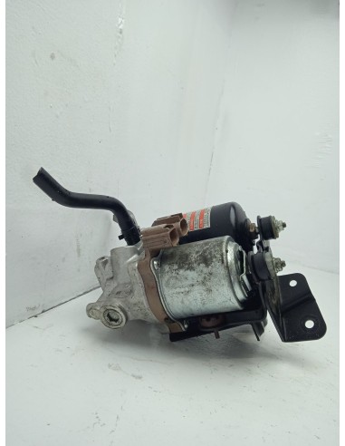 Recambio de servofreno para toyota yaris hybrid active referencia OEM IAM 4707012010  