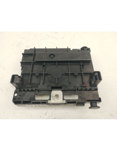 Recambio de caja reles / fusibles para peugeot 207 xs pack referencia OEM IAM 9661086980  