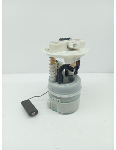 Recambio de aforador para renault captur dynamique referencia OEM IAM 172021485R  