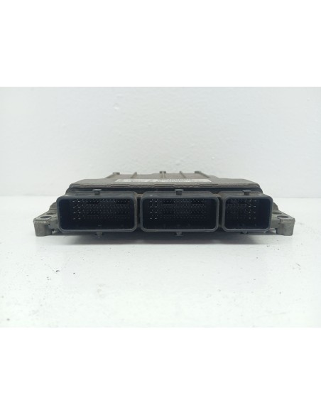 Recambio de centralita motor uce para renault captur dynamique referencia OEM IAM 237108770R  