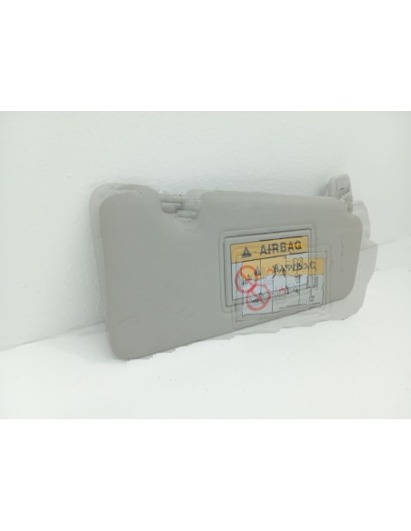 Recambio de parasol derecho para renault captur dynamique referencia OEM IAM 964003555R  