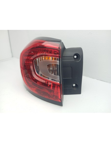 Recambio de piloto trasero izquierdo para renault captur dynamique referencia OEM IAM 265557367R  