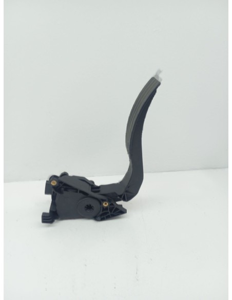 Recambio de potenciometro pedal para renault captur dynamique referencia OEM IAM 180029347R  