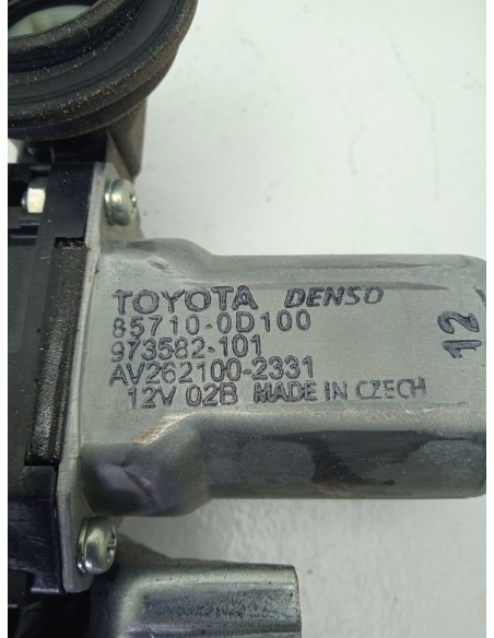 Recambio de elevalunas delantero derecho para toyota yaris hybrid active referencia OEM IAM 857100D100  