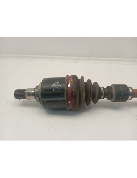 Recambio de transmision delantera izquierda para citroën c-crosser (vu_, vv_) 2.2 hdi referencia OEM IAM 3272PT  