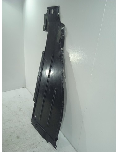 Recambio de plastico para ferrari california 3.9 t referencia OEM IAM 081176800  